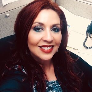 Meet your Posher, Merly